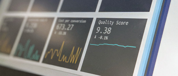 Foto einiger Diagramme aus einem Webanalyse-Tool